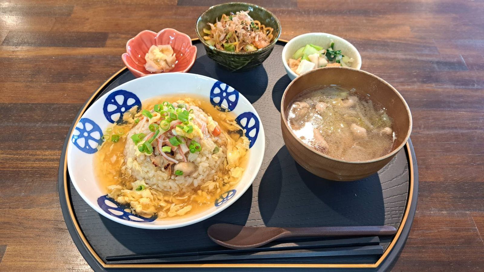 手づくり定食の一例