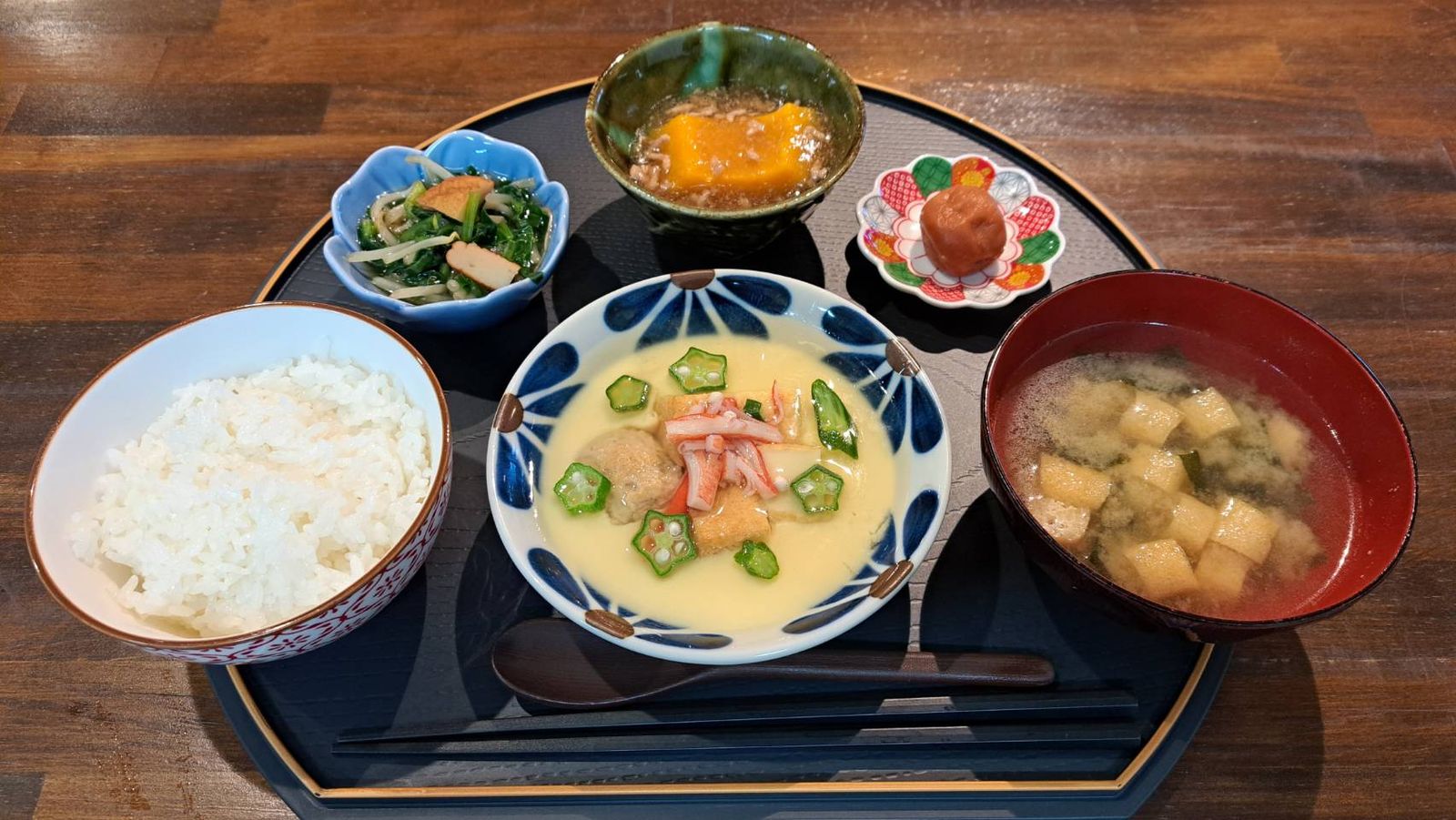 手づくり定食の一例