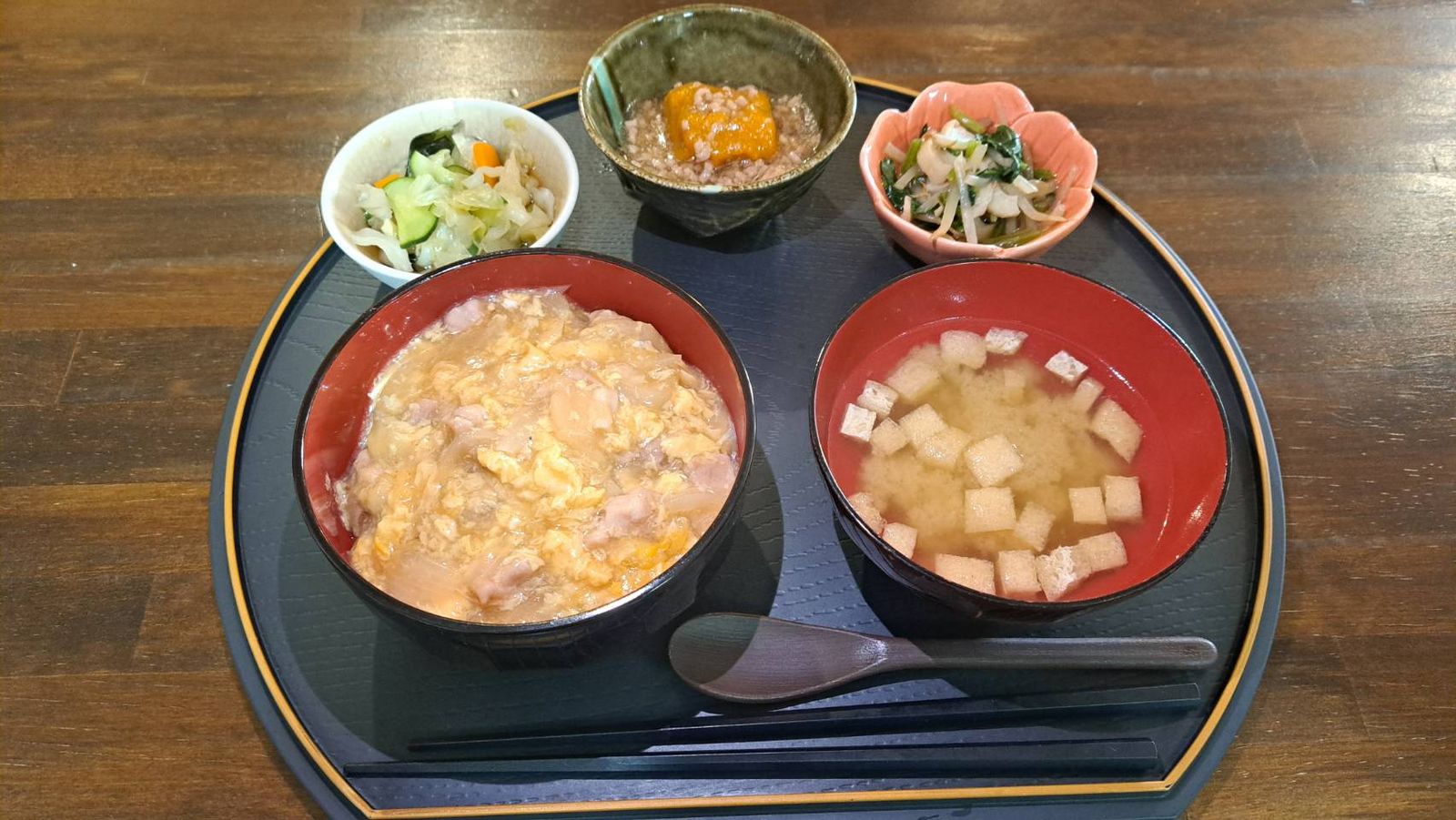 手づくり定食の一例
